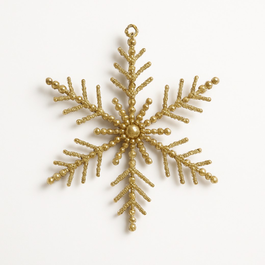 Ornamento de copo de nieve dorado de cuentas — ornamentos de copo de Galería Navidad